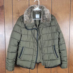 Old Navy Olive Green Womens Puffer Jacket L/G